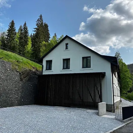 Rakosarna & Apartmán Špindlerŭv Mlýn